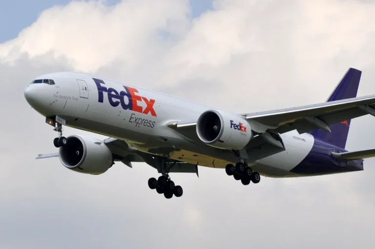 FedEx Boeing 777 Declares Emergency and Returns to Paris