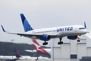 Why United Airlines Continues to Operate the Aging Boeing 757 Fleet