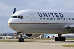 United Airlines to Retire Boeing 767 Fleet by 2030 Amid A350 Considerations