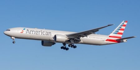 American Airlines Downgrades Business Class Passenger to Accommodate Pilot’s Spouse American Airlines