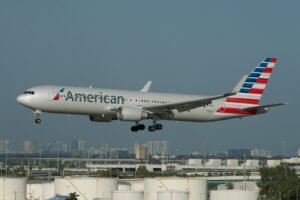 American Airlines Boeing 777-300ER