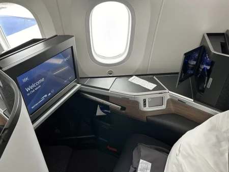 British Airways: Business Class Passenger’s Nintendo Switch Marathon Sparks Debate British Airways Club Suites Seat