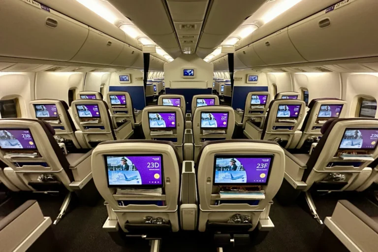 United Airlines' Enhanced Boeing 767-300ER: A Look at Premium Travel