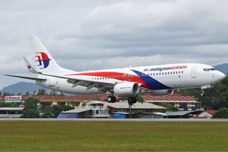 Malaysia Airlines Flight Diverts to Bangkok After Emergency Declaration Malaysia Airlines Flight Diverts to Bangkok After Emergency Declaration