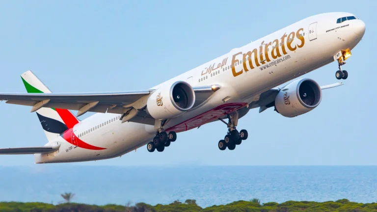 Emirates Introduces Premium Economy Boeing 777 to South Africa