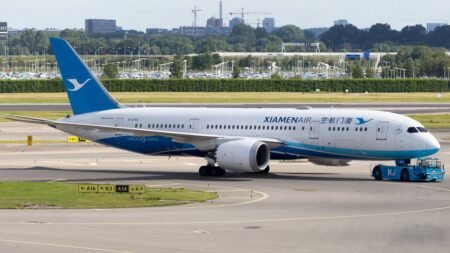 Xiamen Air Boeing 787